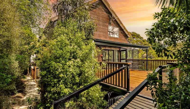 11 Chelivode Street, Waitati