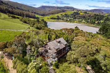 11 Chelivode Street, Waitati