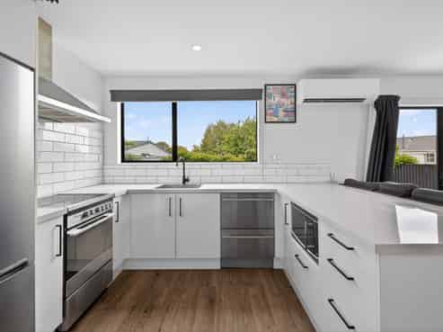 9a Nicholas Drive, Linwood