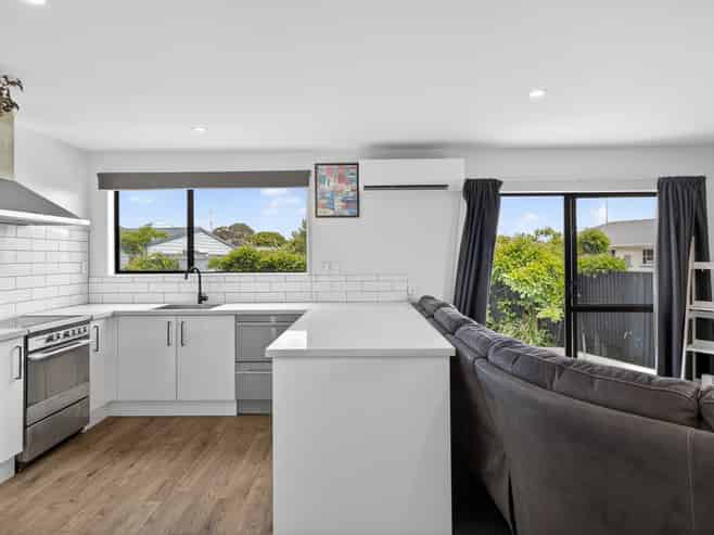 9a Nicholas Drive, Linwood