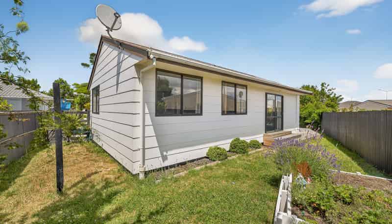 9a Nicholas Drive, Linwood