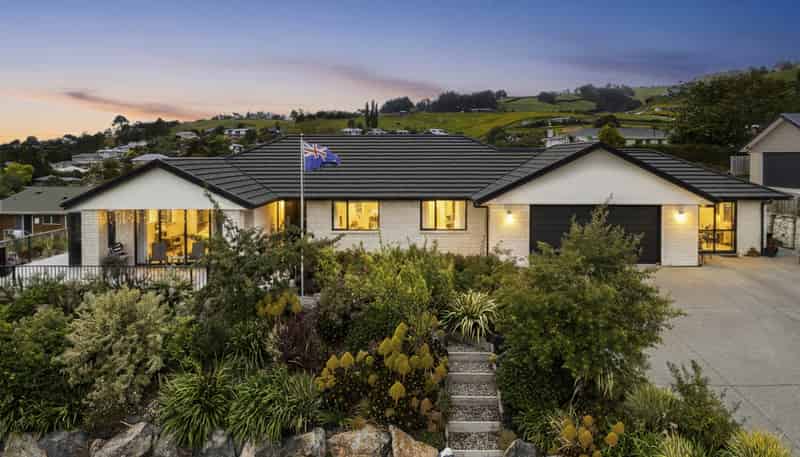 9 Goddard Way, Sawyers Bay