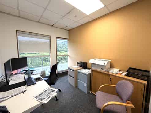 Penthouse office available start of 2026