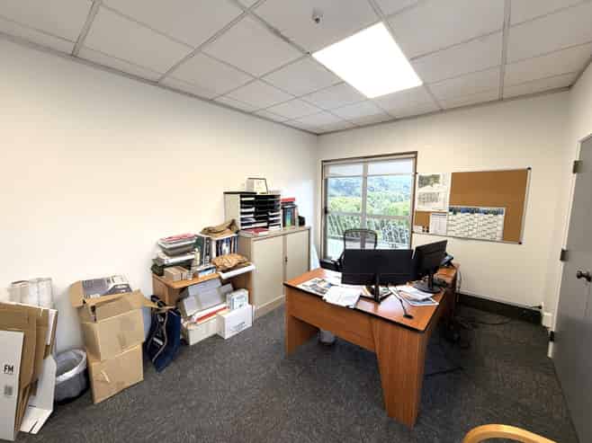 Penthouse office available start of 2026