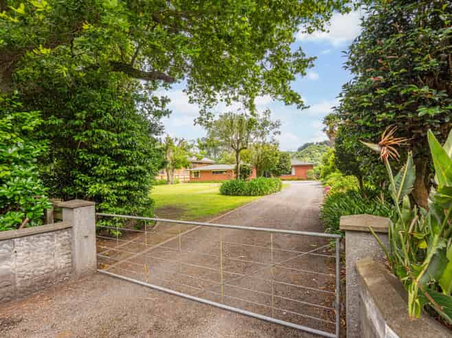 21 Riverbank Road, Okoia