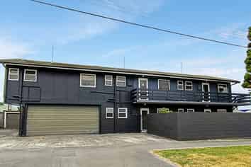 2/81 Fairfield Avenue, Addington