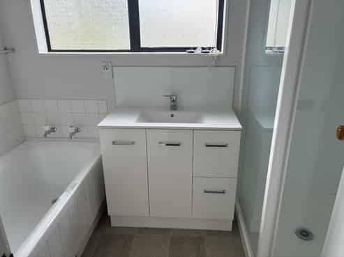 1/383 Blockhouse Bay Road, Blockhouse Bay