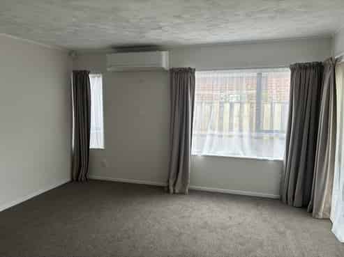 1/383 Blockhouse Bay Road, Blockhouse Bay