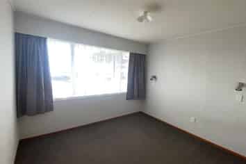 176 Ngamotu Road, Spotswood