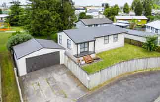 4 Windleborn Lane, Melville