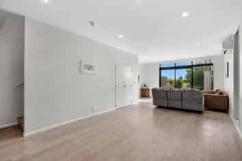 15 Battalion Drive, Papakura