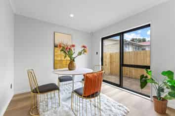 2/23 Rimu Street, Manurewa