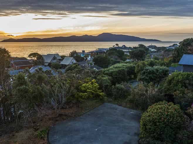 Lot 2-126 Rosetta Road, Raumati Beach