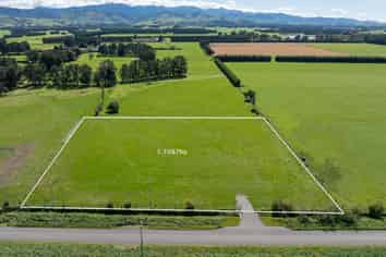 231 Hughes Line, Carterton