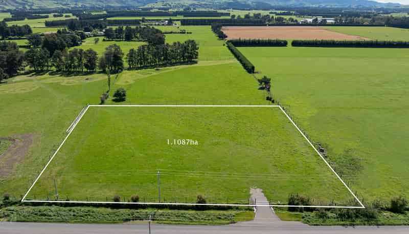 231 Hughes Line, Carterton