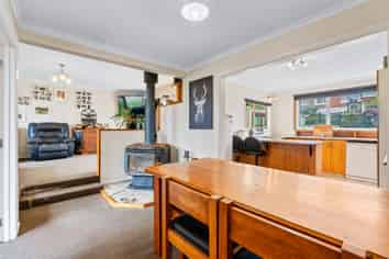 30 Teignmouth Street, Abbotsford