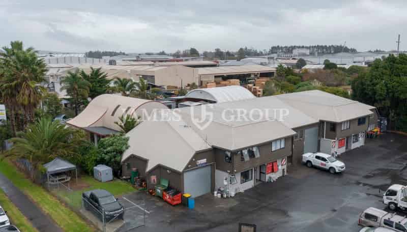 1 & 2/3 Markedo Place, Papakura