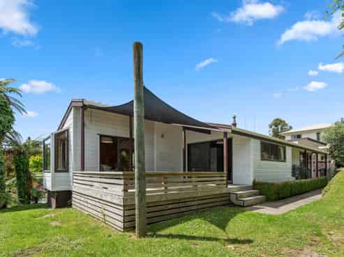 12 Gallagher Street, Springfield