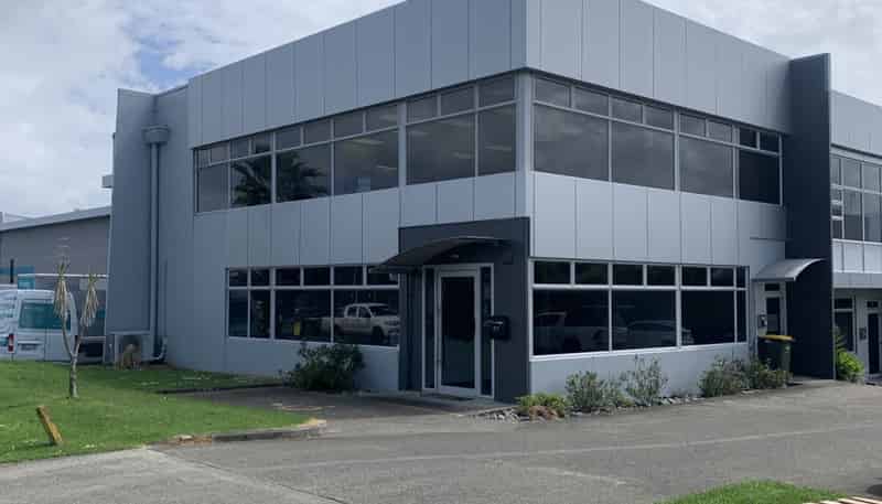 1/4 civil place, Albany