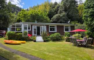 1000B Hamurana Road, HAMURANA