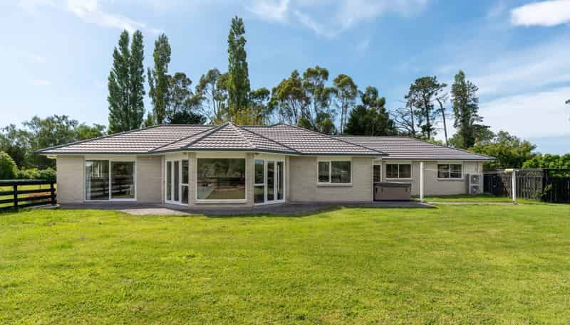 137 Kent Street, Carterton