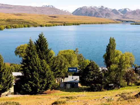  Hut 43, Lake Alexandrina, South End Settlement, Lake Tekapo