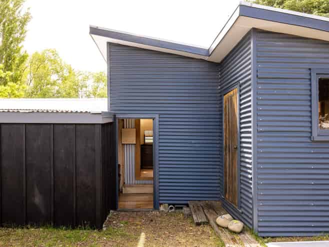  Hut 43, Lake Alexandrina, South End Settlement, Lake Tekapo