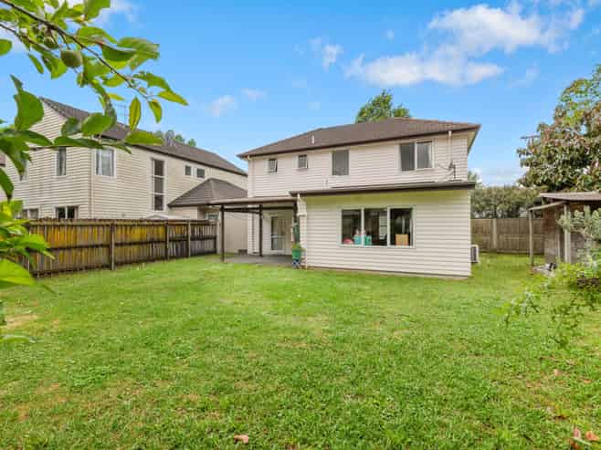 2 Bruce Pulman Drive, Takanini