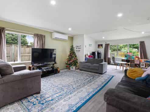 2 Bruce Pulman Drive, Takanini