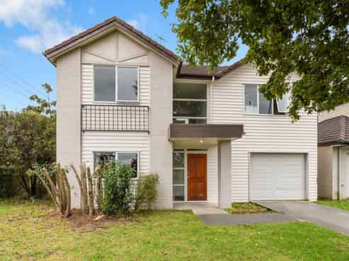 2 Bruce Pulman Drive, Takanini