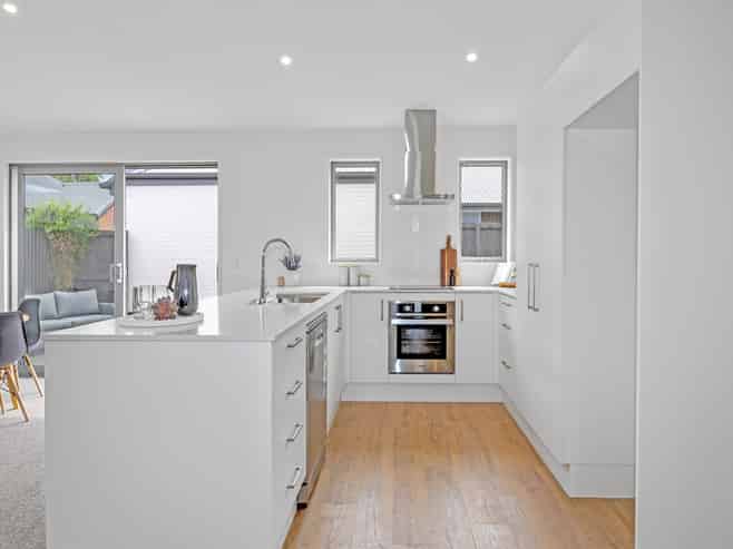 2/129 Hoon Hay Road, Hoon Hay