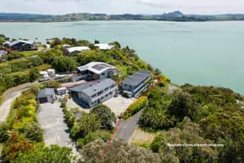 8 Lewer Street, Whangaroa