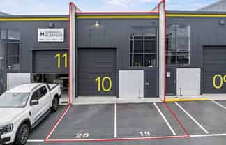 For Sale – Affordable, modern industrial unit