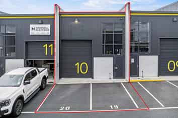 For Sale – Affordable, modern industrial unit