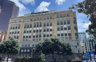 Character on Customhouse - Level 5