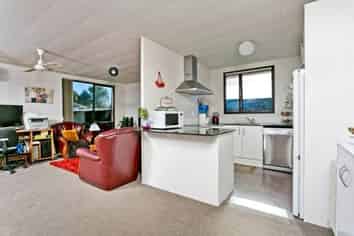 1/29 Devonshire Road, Unsworth Heights