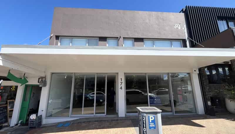 174 Hurstmere Road, Takapuna