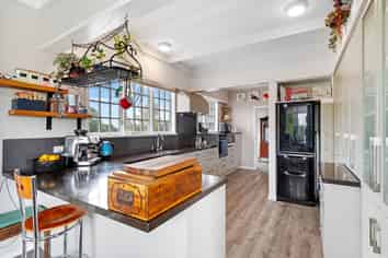 62 Halcolmbe Road, Feilding