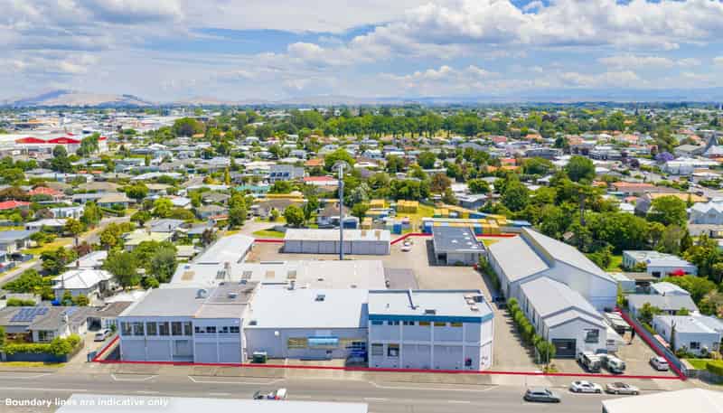 500 Williams Street, Mahora