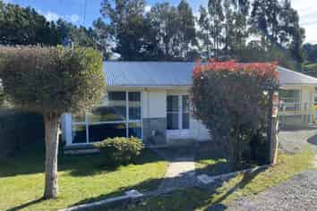 409 Pine Hill Road, Pine Hill