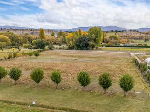 80b Fisher Lane, Alexandra