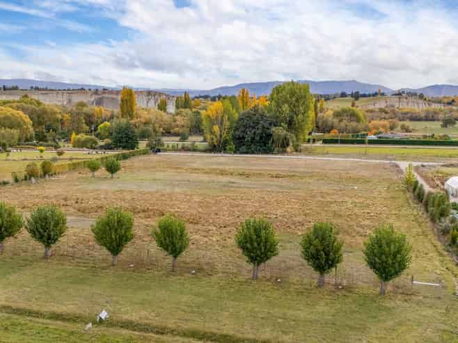 80b Fisher Lane, Alexandra