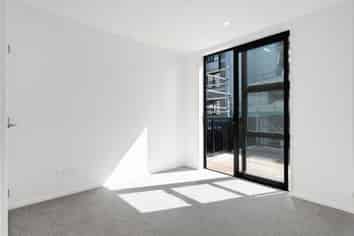 204/3 Rauemi Way, Te Atatu South