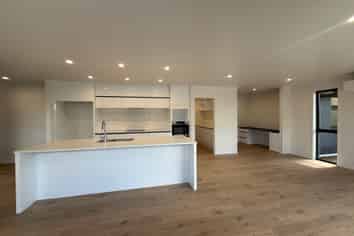 12 Pipi Crescent, Tuakau