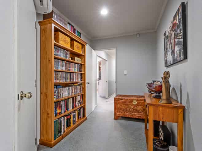 35 Cromwell Drive, Fitzroy