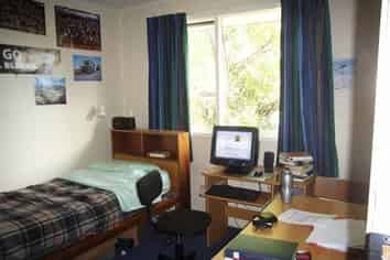 1/25 Brockworth Place, Riccarton