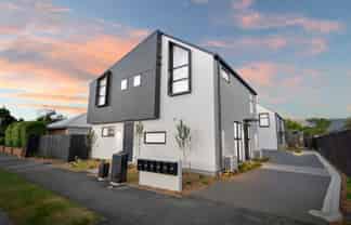 1-5/134 Barrington Street, Somerfield