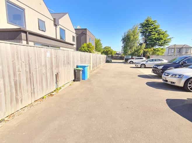 6/421 Cashel Street, Linwood