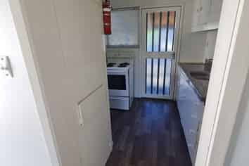 6/421 Cashel Street, Linwood