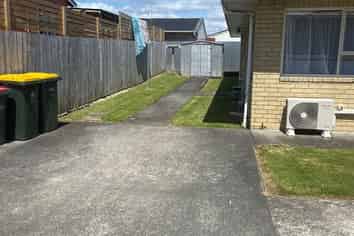 5A Woodside Road, Manurewa